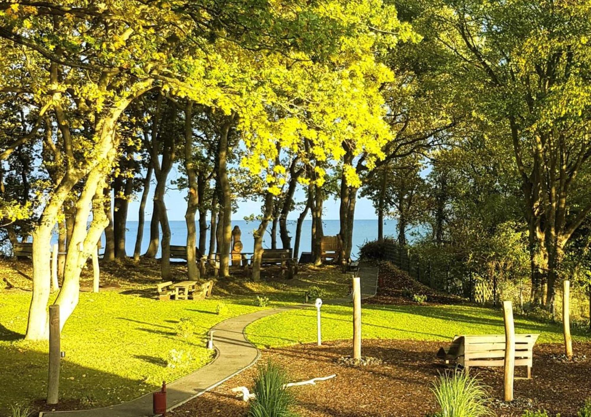 Traumhaftes Appartement - Odins Blick Wohnung 13 , Sauna Und Privatstrand, Blick Zur Ostsee Лобе Екстериор снимка